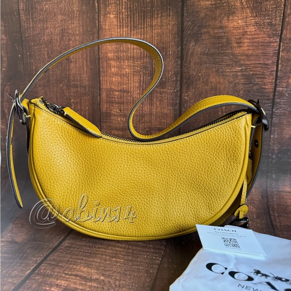 NWT Coach Luna Leather Shoulder Bag - Picture 1 of 8